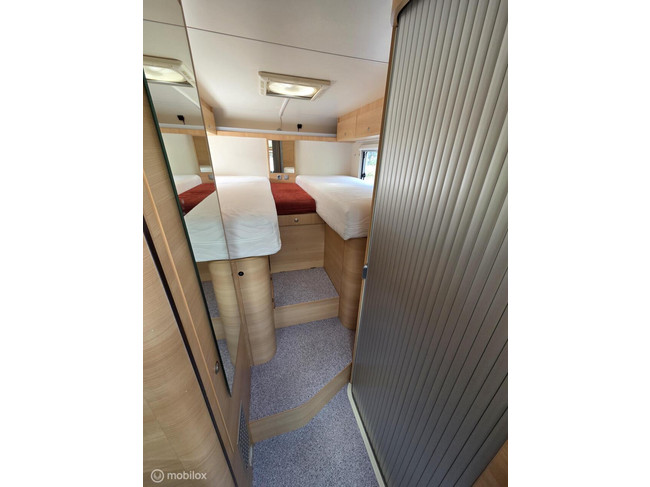 Knaus R11 foto: 17
