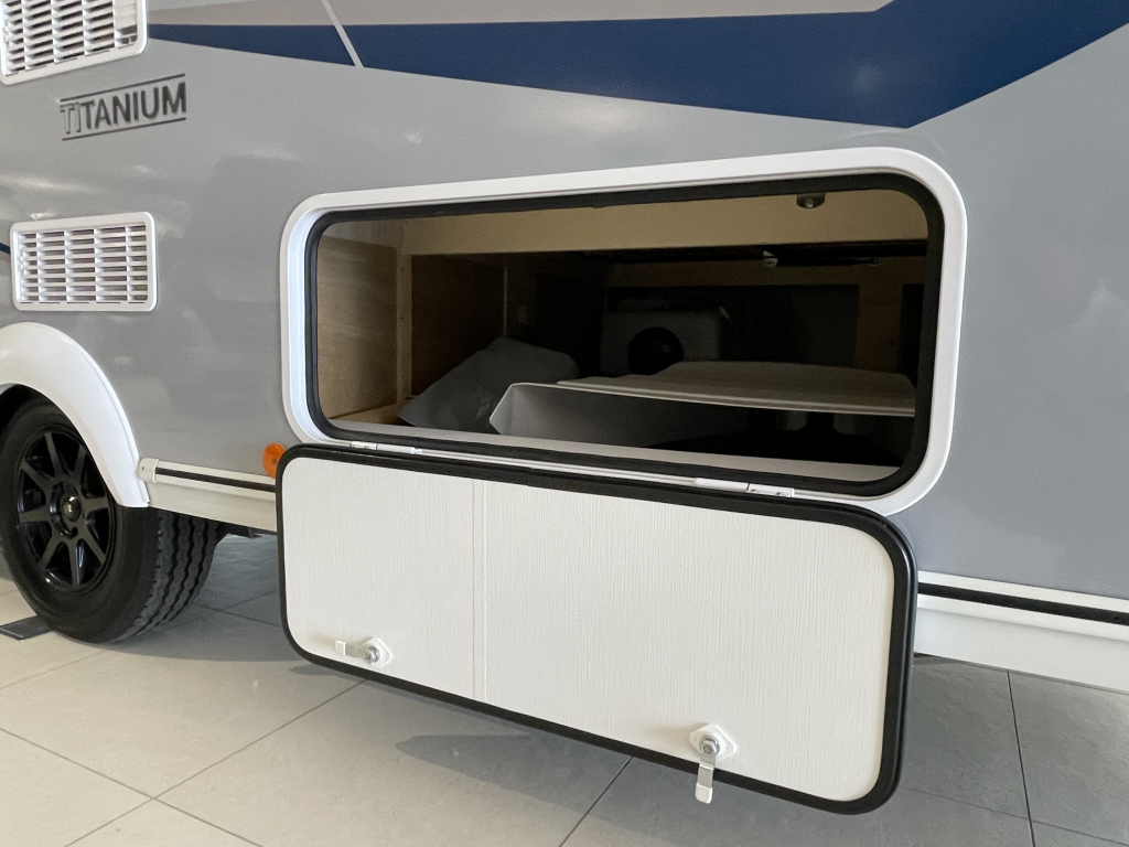 Caravelair Antares Titanium 390 DWARBED 1e EIGENAAR  foto: 17