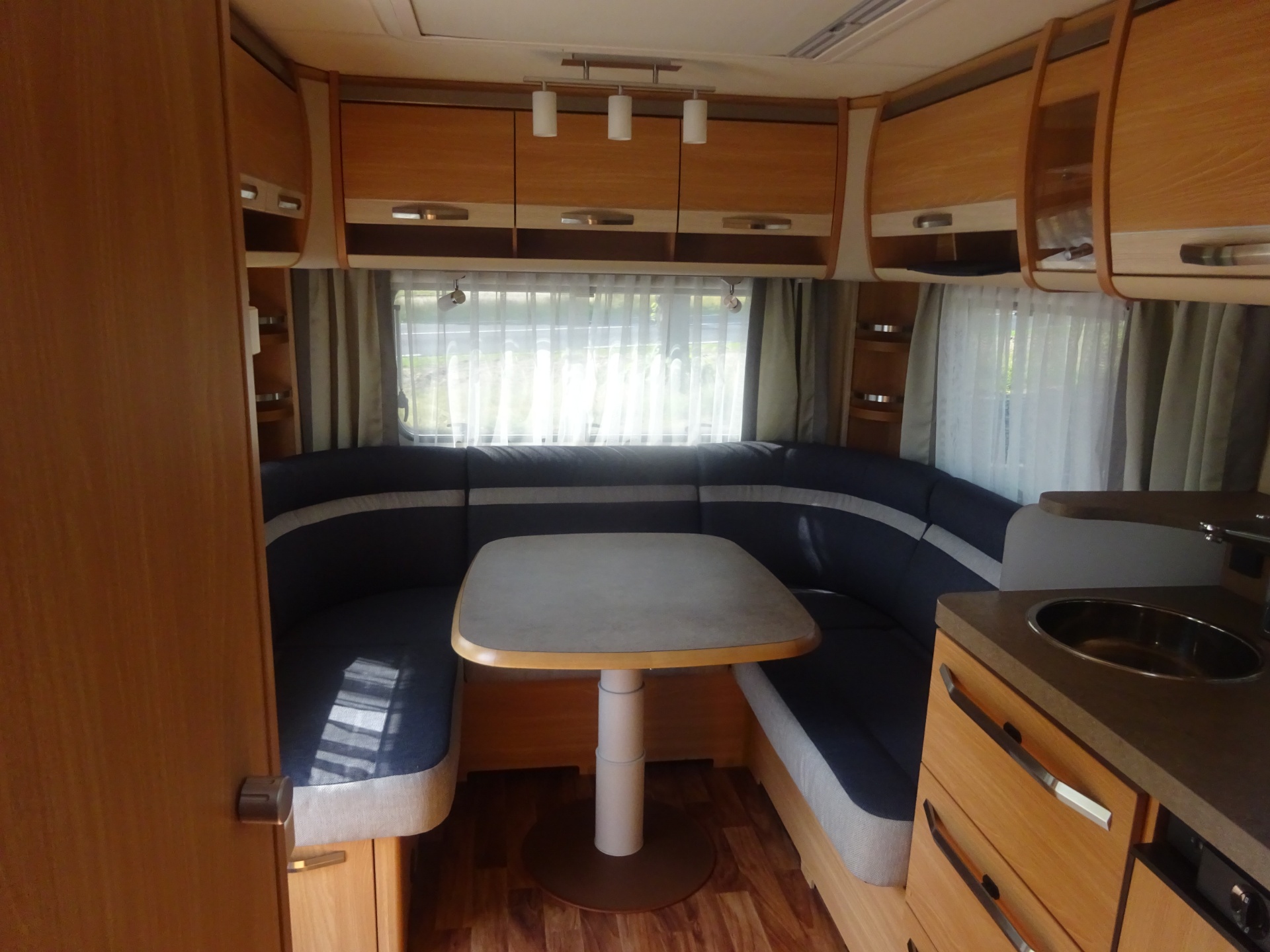 Knaus Sudwind GERESEVEERD foto: 13