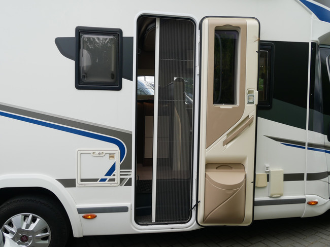 Chausson 614 Welcome, Hefbed, Dwarsbed, XXL Garage!! foto: 21