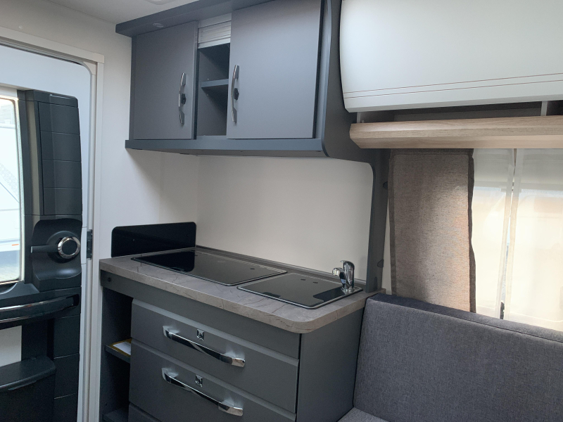 Hobby De Luxe 400 SFE Model 2026  foto: 8