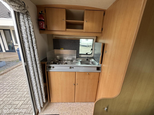 Adria 430 PH super limpio ligero foto: 10