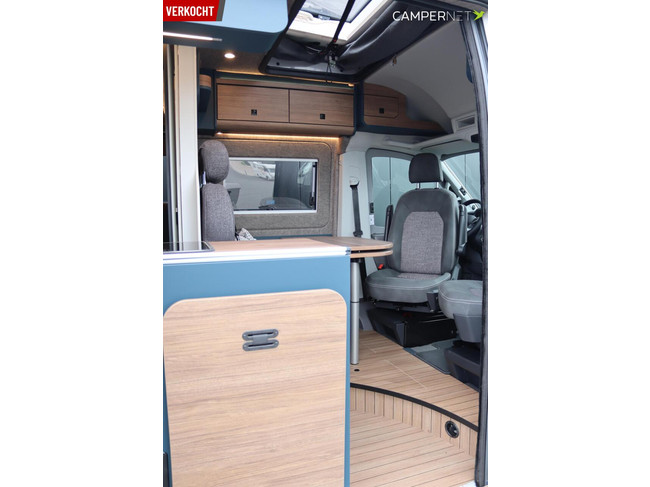 Eriba Car 600 163cv Autom&aacute;tico | &iexcl;Nuevo modelo con techo elevable! | Cabina digital | Calefacci&oacute;n di&eacute;sel | Faros LED | Pantalla multimedia de 10'' foto: 8
