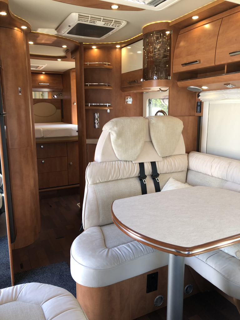 Carthago Chic C-Line i50 QUEENSBED HEFBED foto: 77
