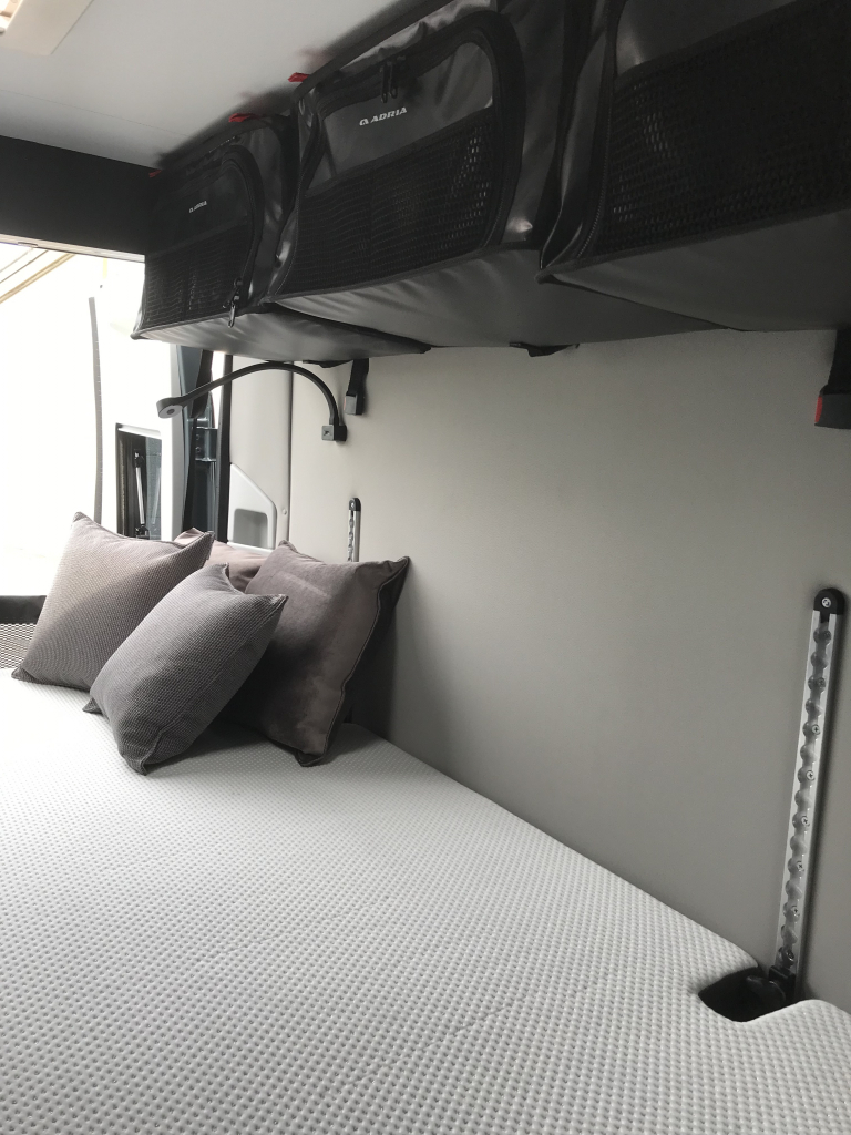 Adria Twin Sport 640 SG foto: 10
