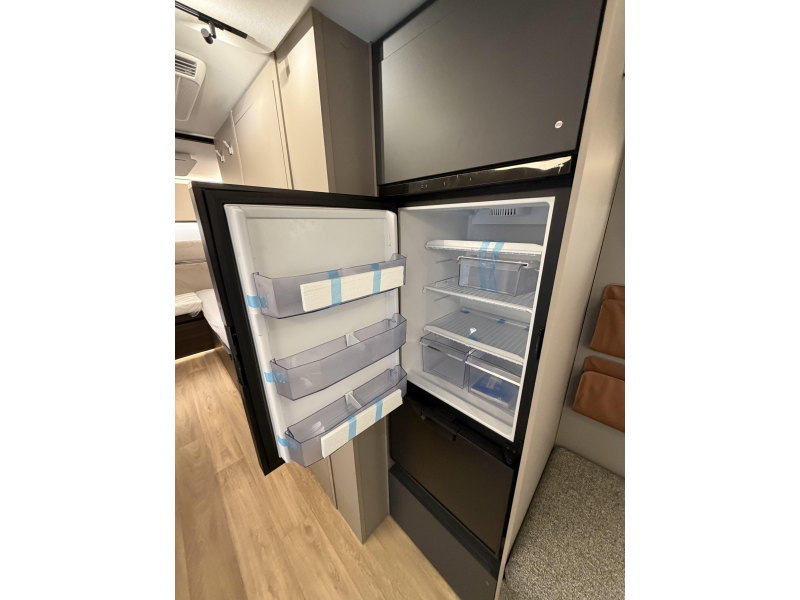 Adria Alpina Modelo 2027 foto: 10