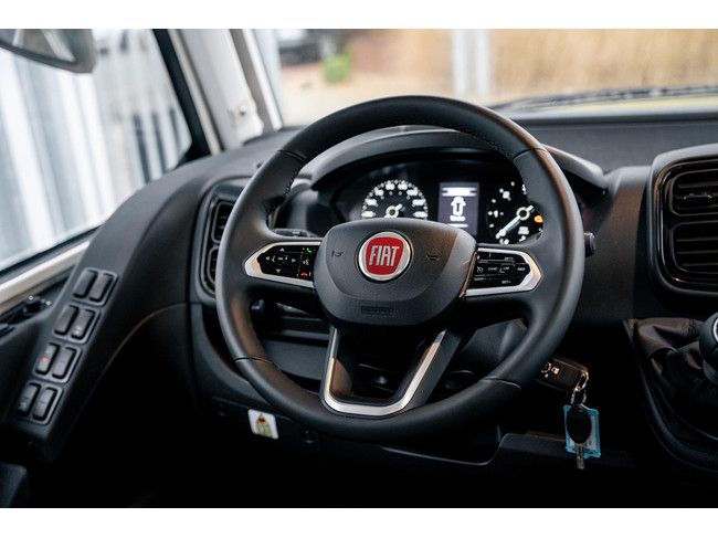 Hymer Exsis I 580 Pure Integraal met Hefbed Hymer Exsis I 580 Pure foto: 12