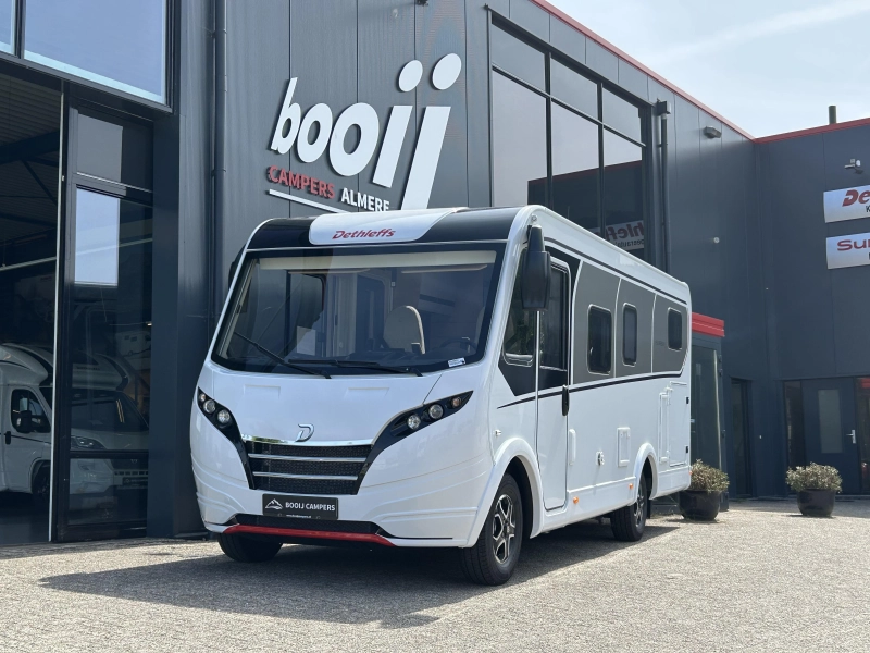 Dethleffs Globebus I 6 Compact Integrated Camper photo: 4