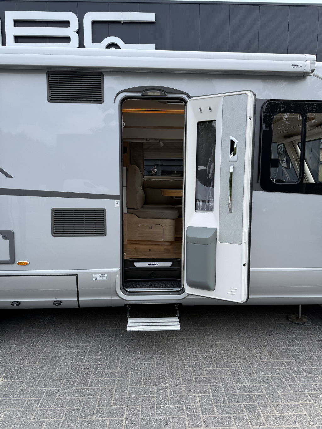 Hymer B-ML I 780 foto: 13