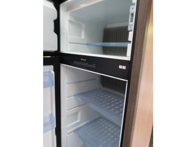 Knaus Sky Wave 700 MEG MET AUTOM. LEVELSYSTEEM  foto: 7