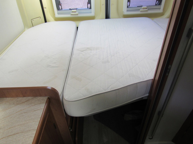 Challenger VANY 02 S Prestige Kastenwagen Festbett Bj12-2012 Foto: 8
