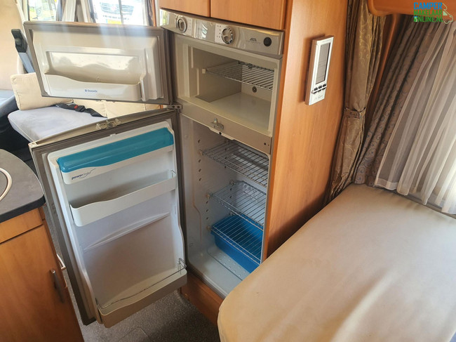Hymer B 654 foto: 18