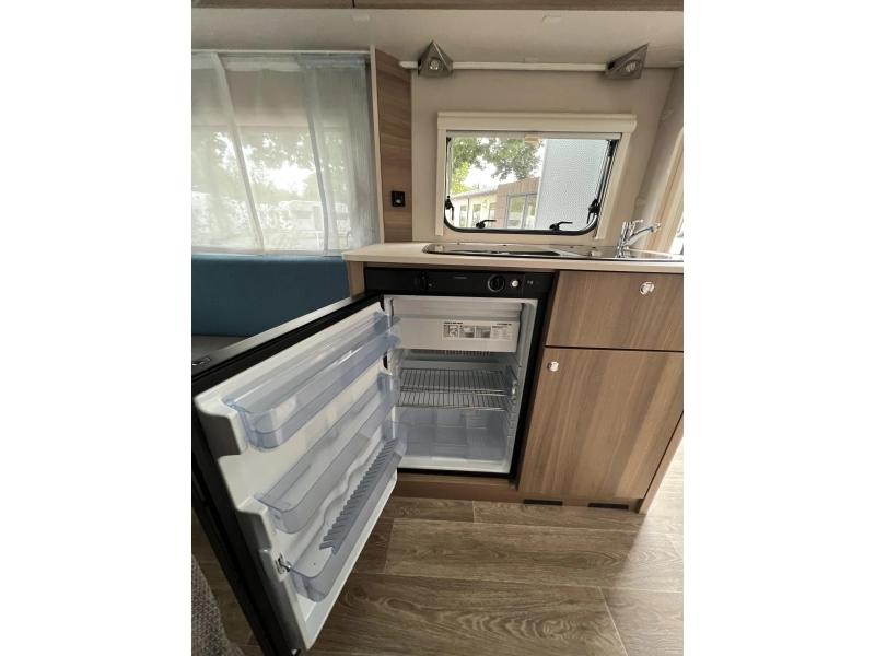 Dethleffs C'Joy 480 QLK Stapelbed,Mover,Voortent!  foto: 7