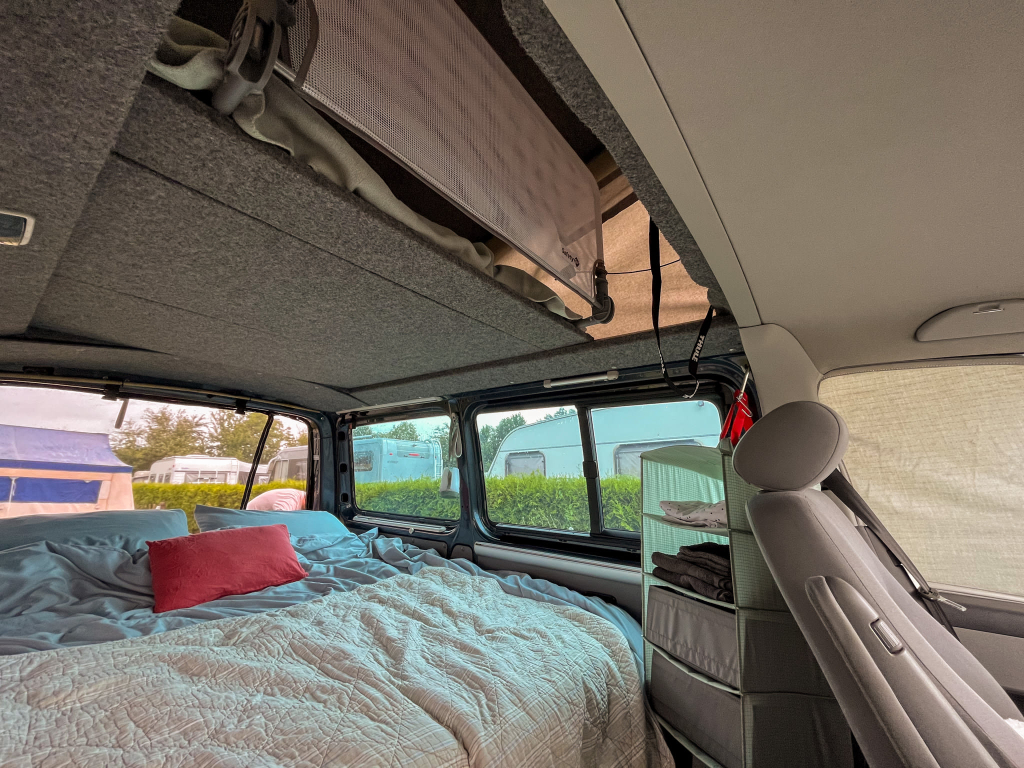 VOLKSWAGEN MULTIVAN foto: 18