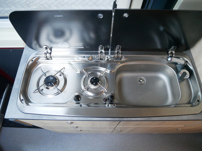 Clever 6.40 Mtr Buscamper, Chasis Maxi, &iexcl;&iexcl;Camas Bajas Longitudinales!! foto: 12
