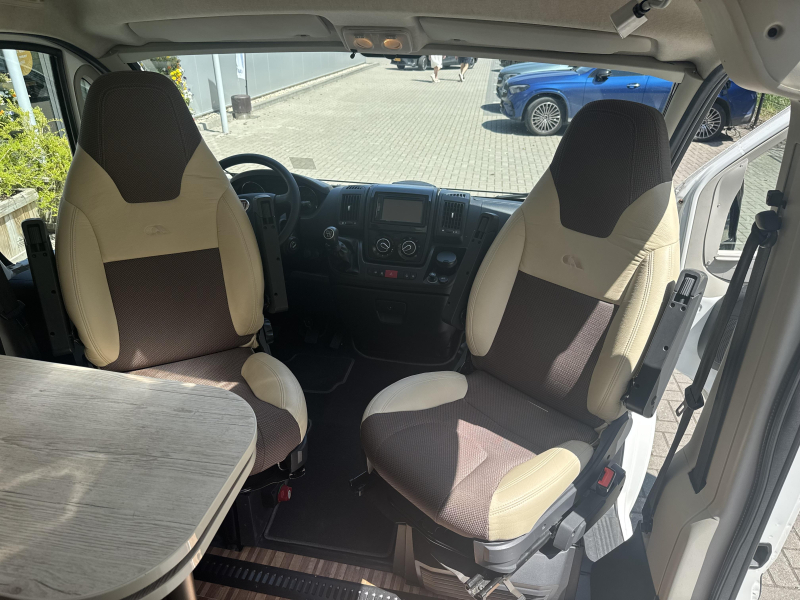 Adria Twin 540 SPT Level systeem  foto: 1
