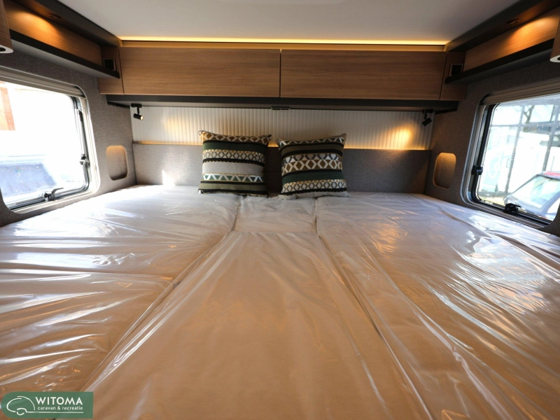 &iexcl;Acci&oacute;n Hymer B-MC T 600 Witoma 50 a&ntilde;os! foto: 14