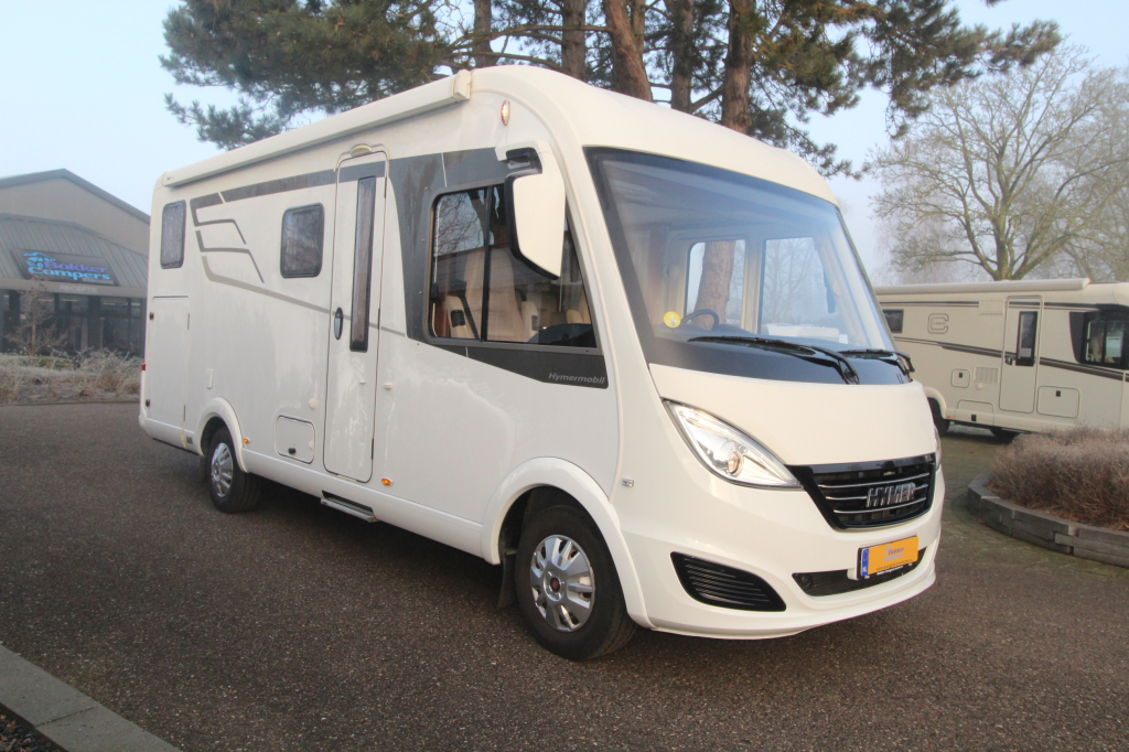 hymer b574