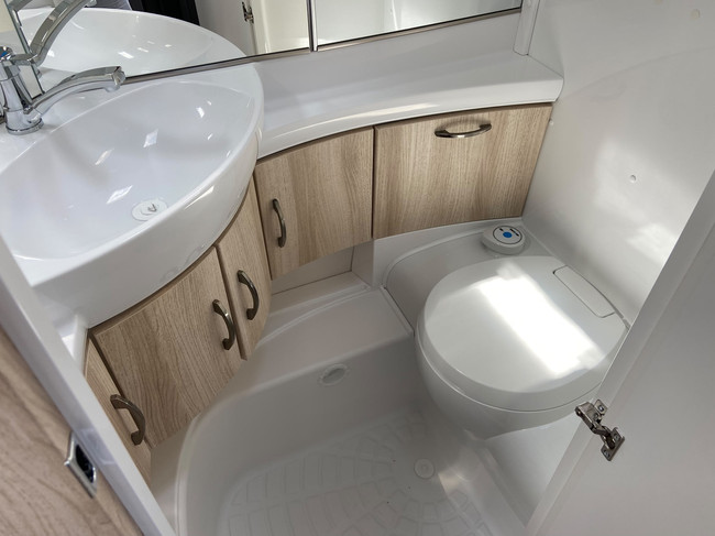 Hobby De Luxe 460 LU foto: 15