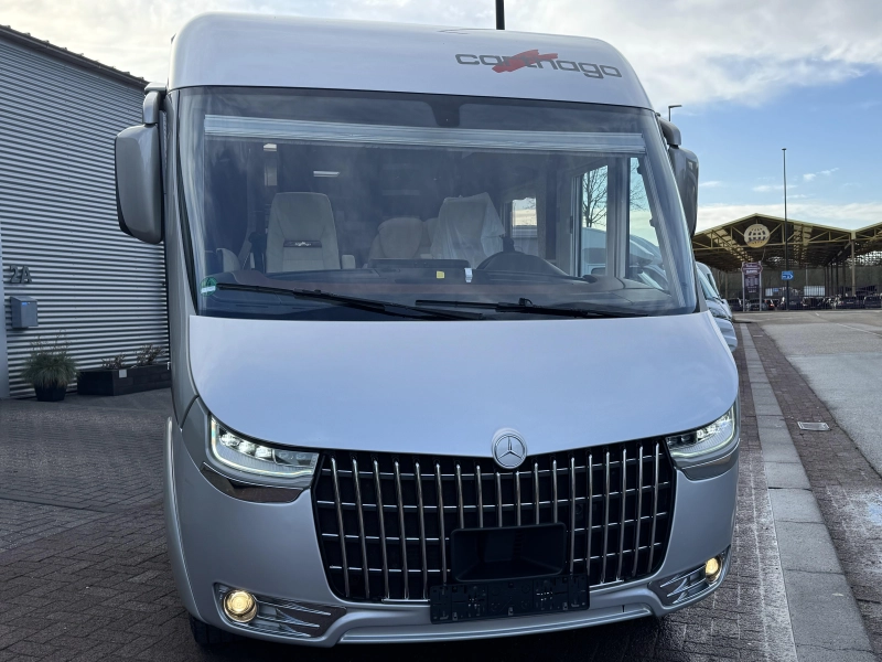 Carthago Chic C-Line I 4.9 LE Mercedes- Camas longitudinales foto: 7