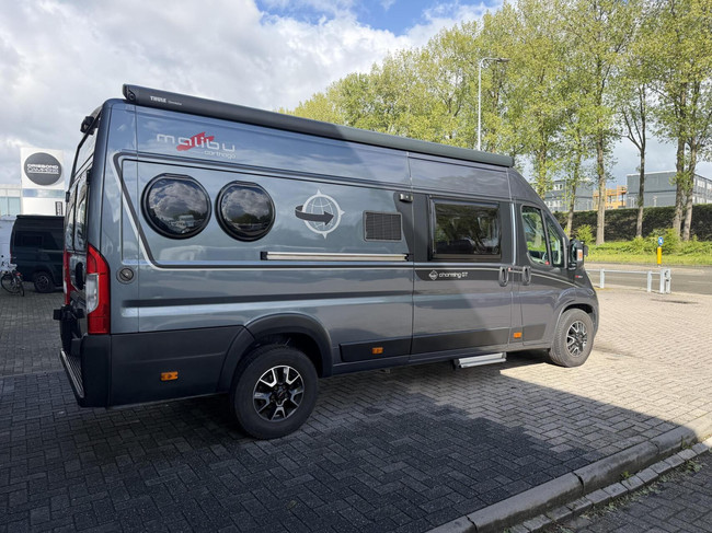 Carthago 640 LE Charming GT Automaat Enkele Bedden Zonnepaneel Luchtvering foto: 7