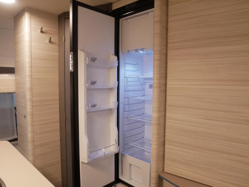 Dethleffs C'Joy 480 QLK mover et auvent offerts photo : 11