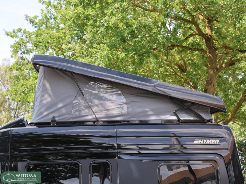 Hymer Grand Canyon S 600 4x4 Wie jarig = trakteert  foto: 11