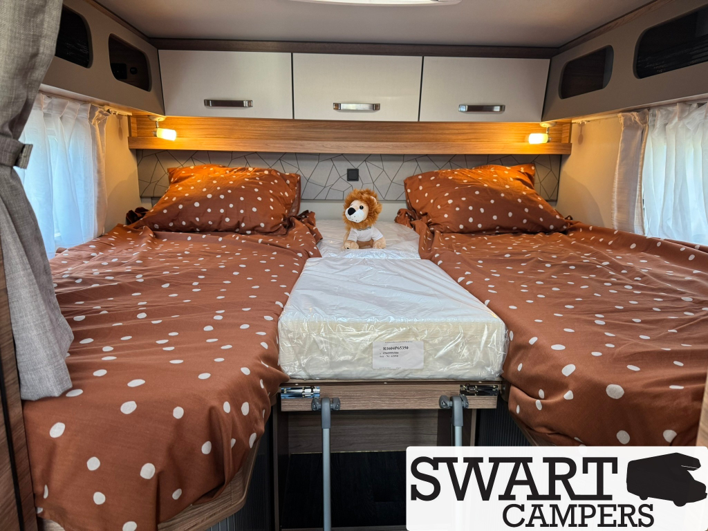 Weinsberg CaraCompact MB 640 MEG Edition [pepper], Automatic 150 hp Single beds photo: 20