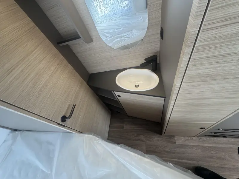 NÄCHSTES 380 Foto: 9