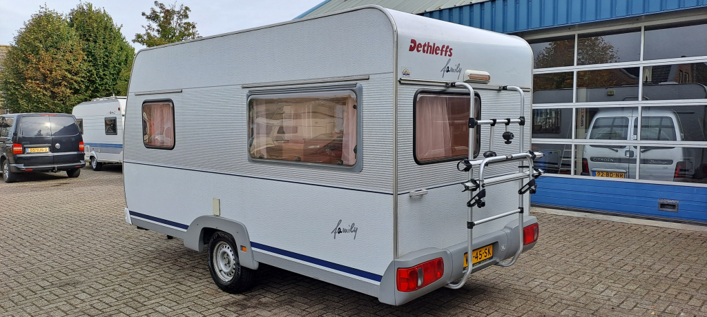 DETHLEFFS Family, Lichtgewicht caravan met voortent