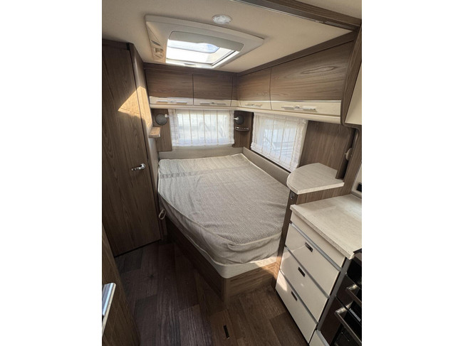 Eriba Nova S 545 Fransbed Rondzit Airco Winterpakket Mover foto: 10