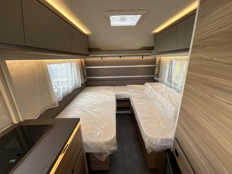 Dethleffs Nomad 510 LE ENKELE BEDDEN-NIEUW  foto: 10