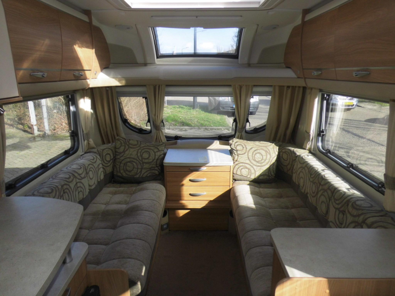 Swift Challenger 530 Bunk bed! Mover! photo: 2