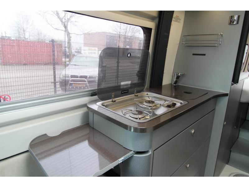 Adria Twin Titanium 640 SLX Enkele bedden - EURO5  foto: 15