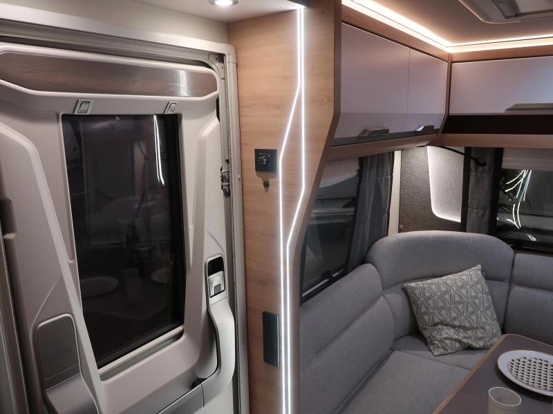 Knaus Sudwind Black Selection 500 FU  foto: 16