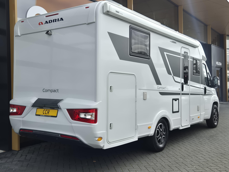 Adria Compact DL Plus 160 pk Automaat  foto: 5