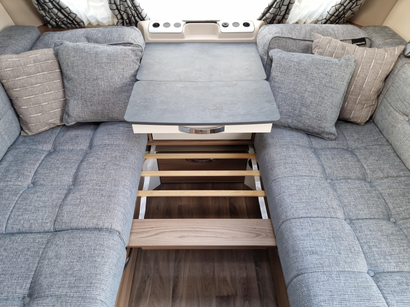 Sprite Mondial 490 SE Luifel/Mover/Fietsdr.  foto: 4