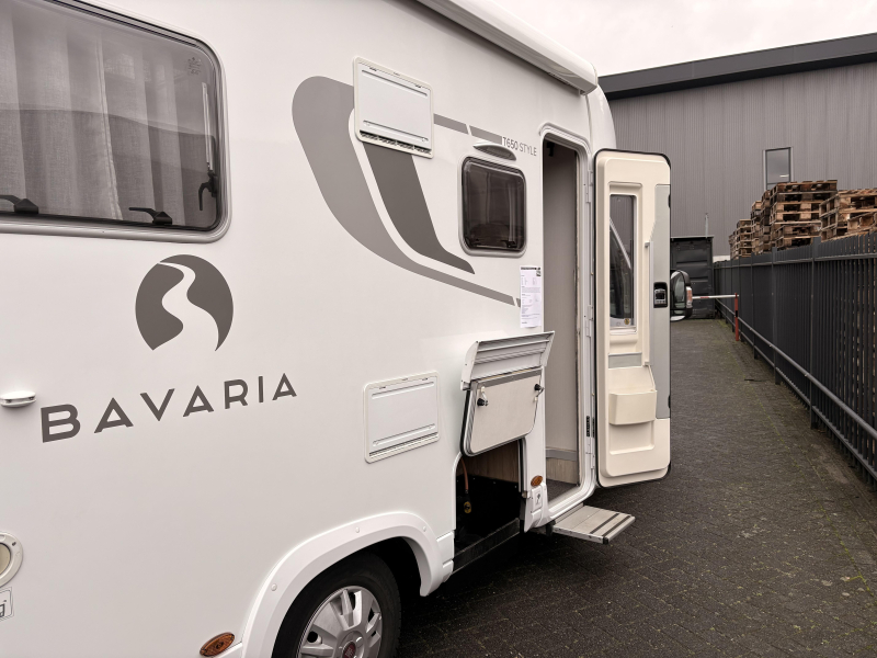 Bavaria Bavaria 650 T Cama Queen panel bearlock foto: 3