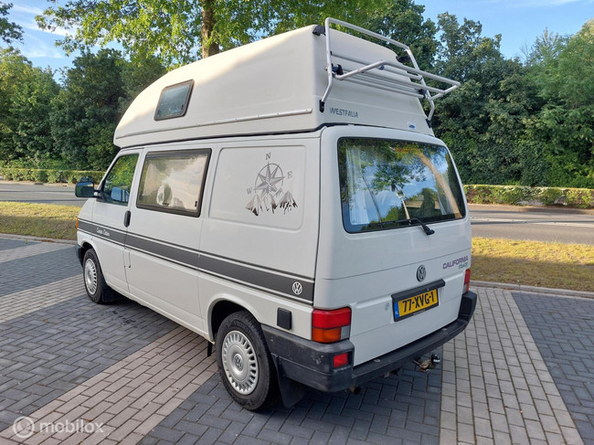Volkswagen T4 California Westfalia 2.4D Automaat Apk 06-2028 foto: 3