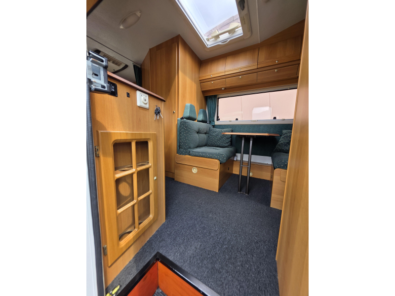 Benimar Europe 6000 ST 2.8TD 2x AIRCO TOPSTAAT  foto: 14