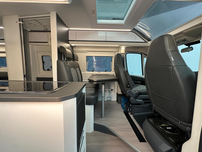 Adria Twin Supreme 640 SLB foto: 5