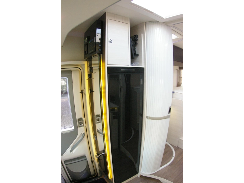 Chausson Welcome 747 GA Enkele bedden, Hefbed.  foto: 17