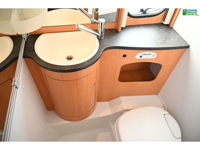 Eriba Living Pulse 440 Foto: 19