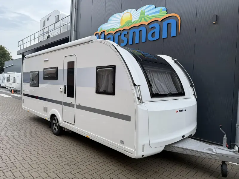Adria Adora 593 UP BOMVOL MET OPTIES 