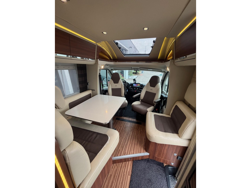 Adria Matrix M 670 SBC vol opties, queensbed  foto: 9