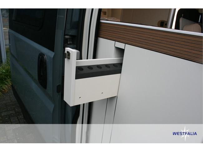 Westfalia Columbus 600D 140pk Aut. foto: 14