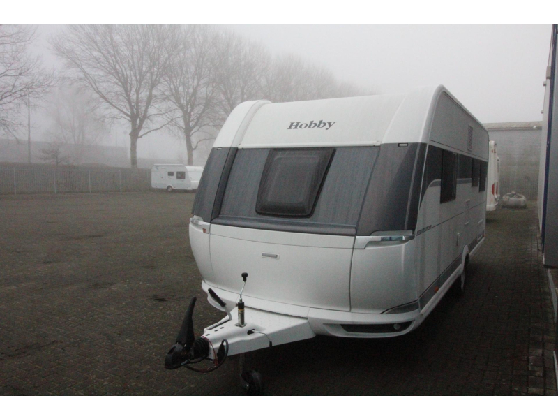 Hobby Excellent Edition 540 UFF Queensbed & rondzit!  foto: 4