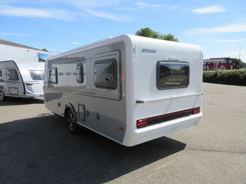 Eriba Feeling 470 COMPACT CAMAS INDIVIDUALES!! foto: 22
