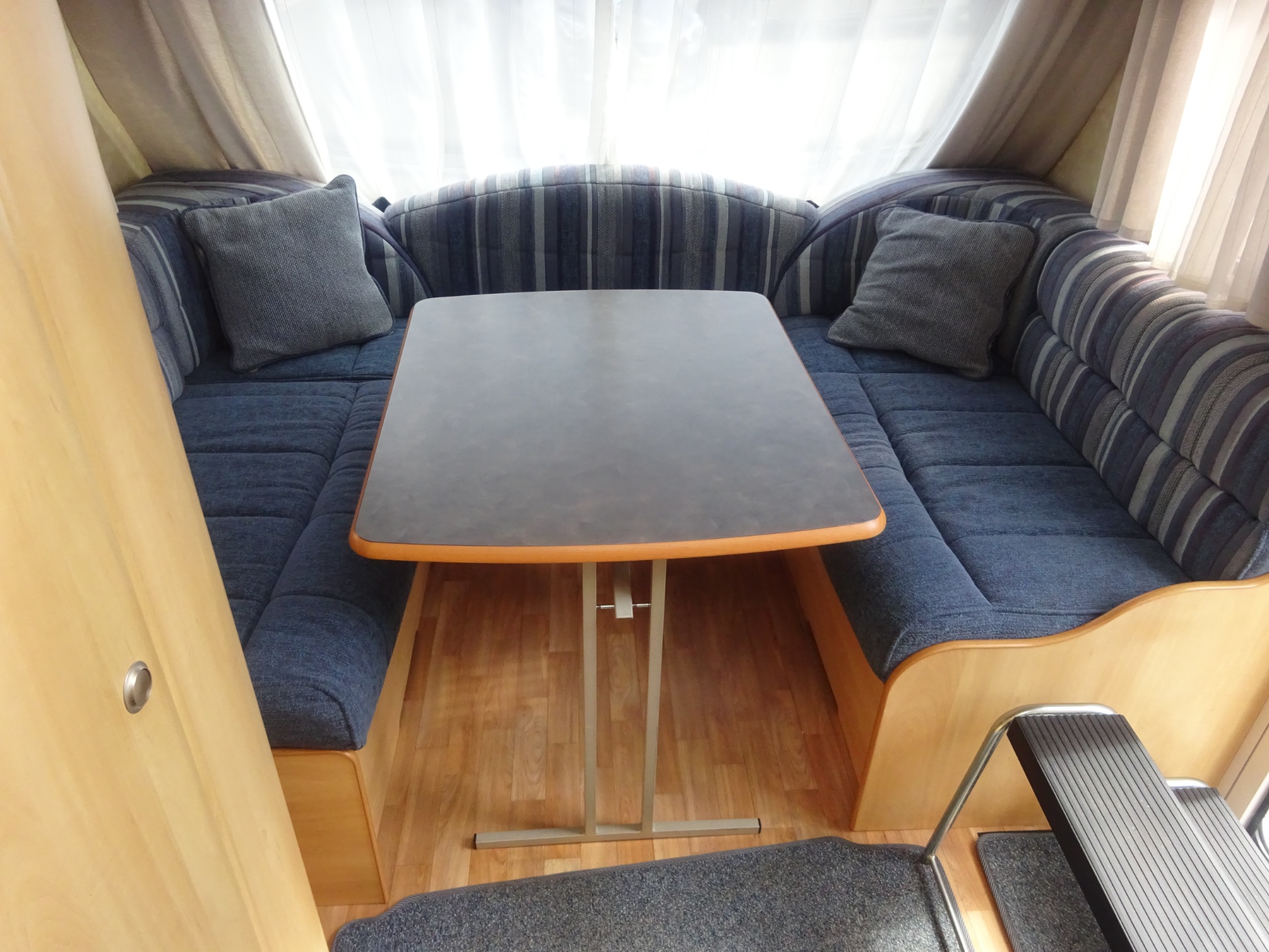 Sprite Super 490 Enkele Bedden  + Rondzit + Mover foto: 10