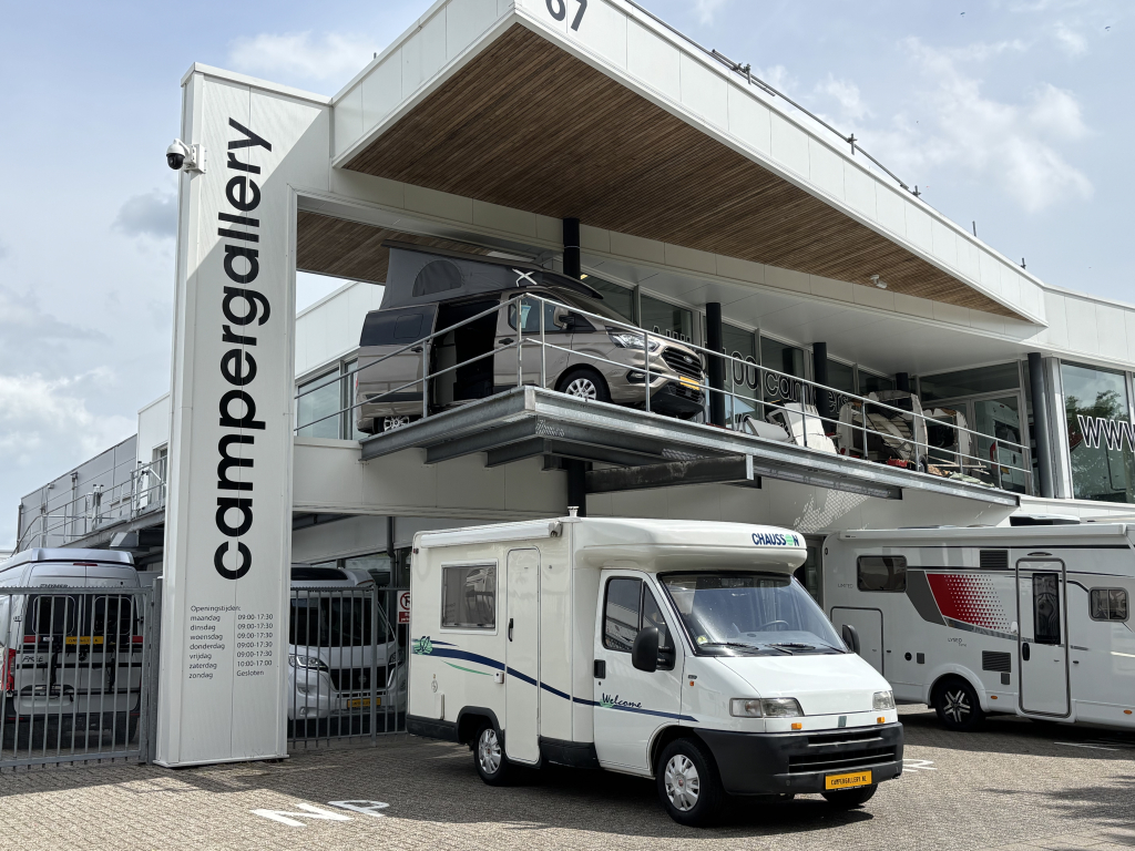 Chausson Welcome 50 5.40m COMPACT! ROUND SEATING + FOLD-DOWN BED photo: 0